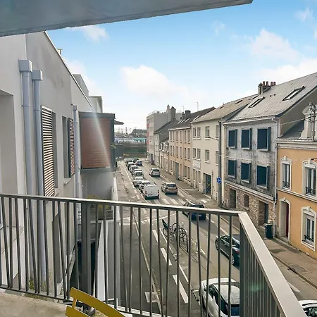 Balcon Prive & Deco Elegante Apartment