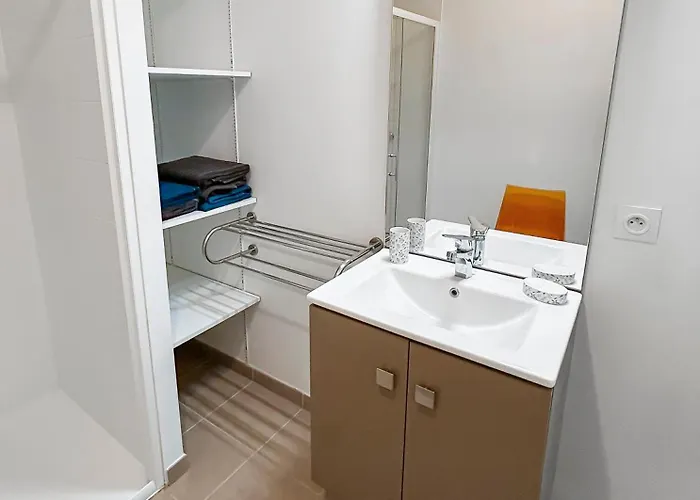 Balcon Prive & Deco Elegante *